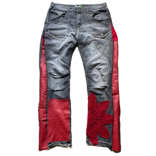 Jean Customisé Cuir Rouge Dentelle - Upcycled